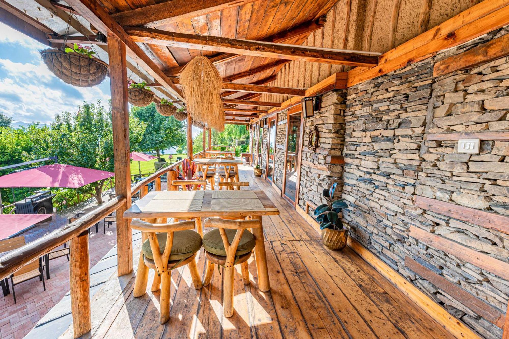 The Manor Luxury Apartments, Shimla Mashobra Exterior foto