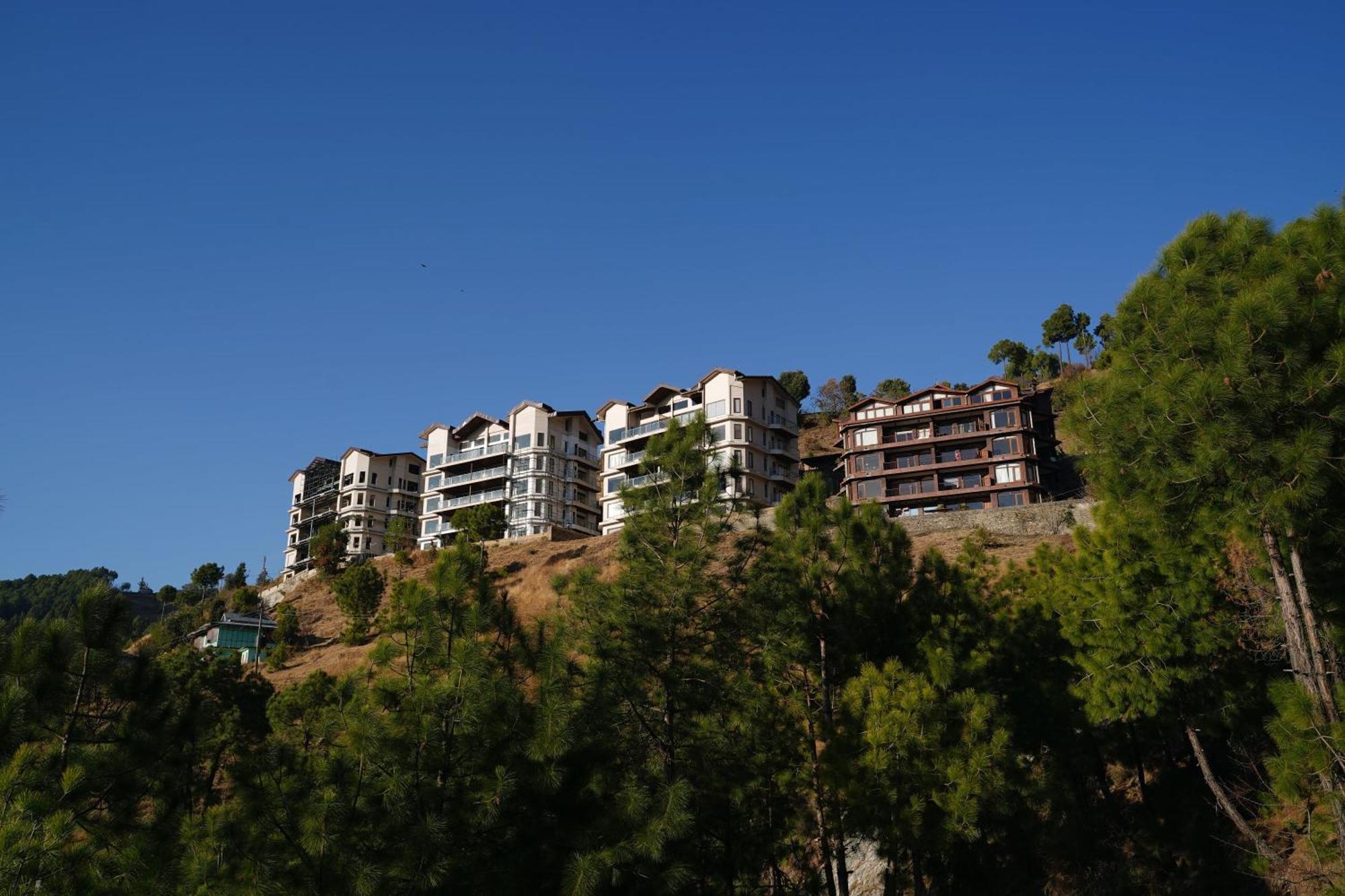 The Manor Luxury Apartments, Shimla Mashobra Exterior foto