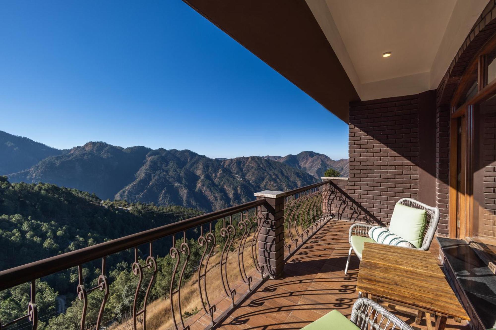 The Manor Luxury Apartments, Shimla Mashobra Exterior foto