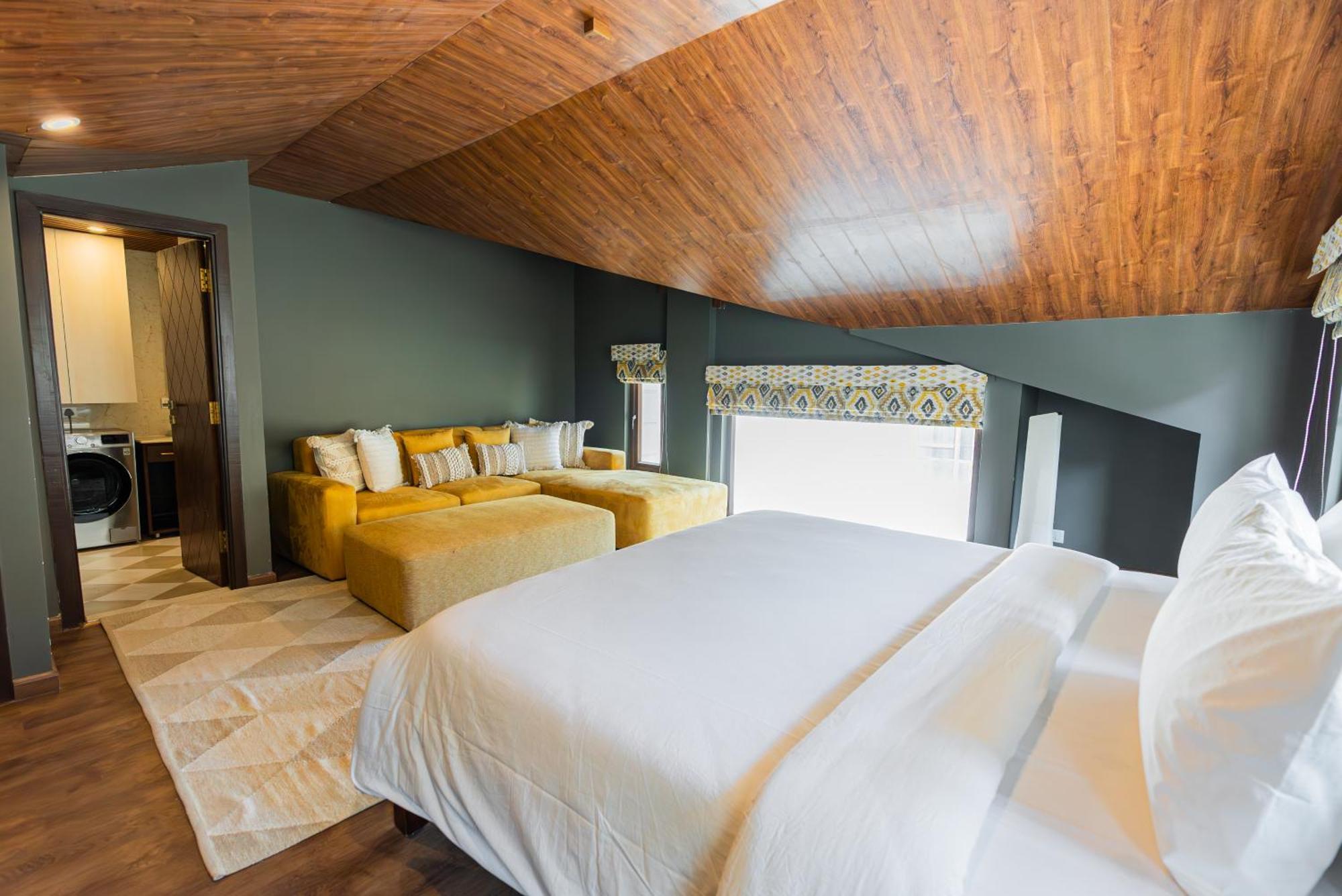 The Manor Luxury Apartments, Shimla Mashobra Exterior foto